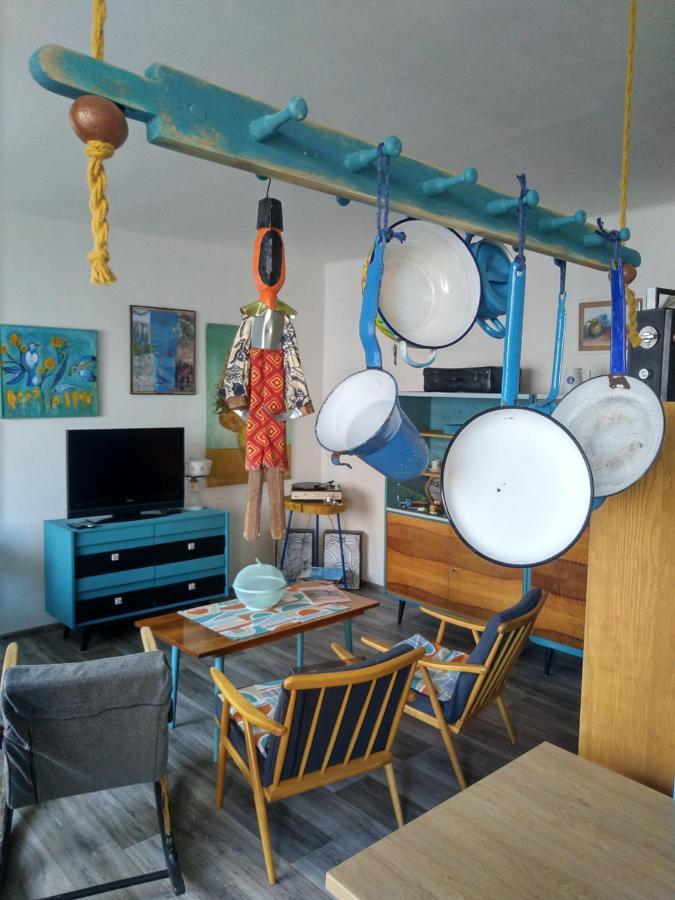 Retro Art Room Lomnice nad Popelkou Buitenkant foto